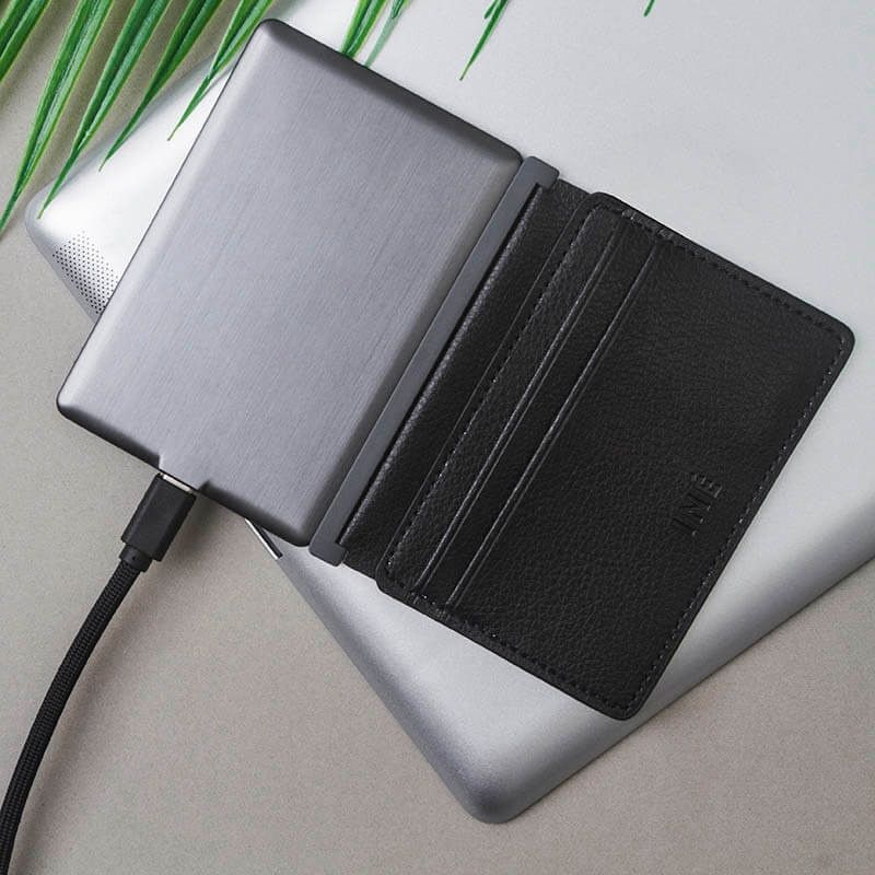 Cartera de piel reciclada y power bank - Imagen 9