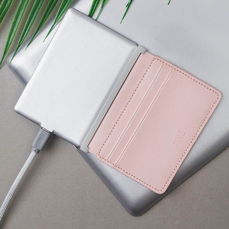 Cartera de piel reciclada y power bank - Imagen 8